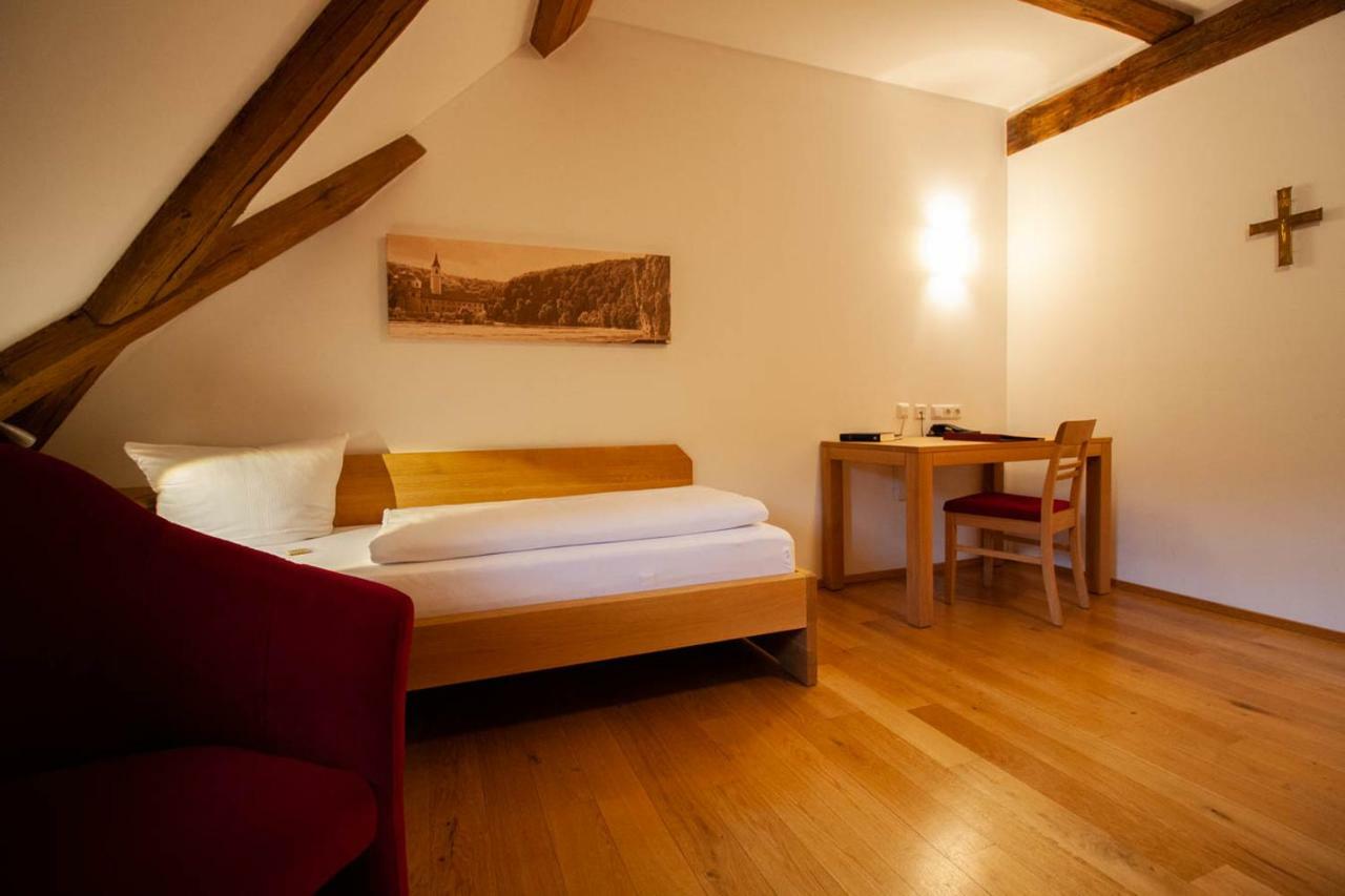 Gaestehaus St. Georg - Weltenburger Klosterbetriebe Gmbh Kelheim Luaran gambar
